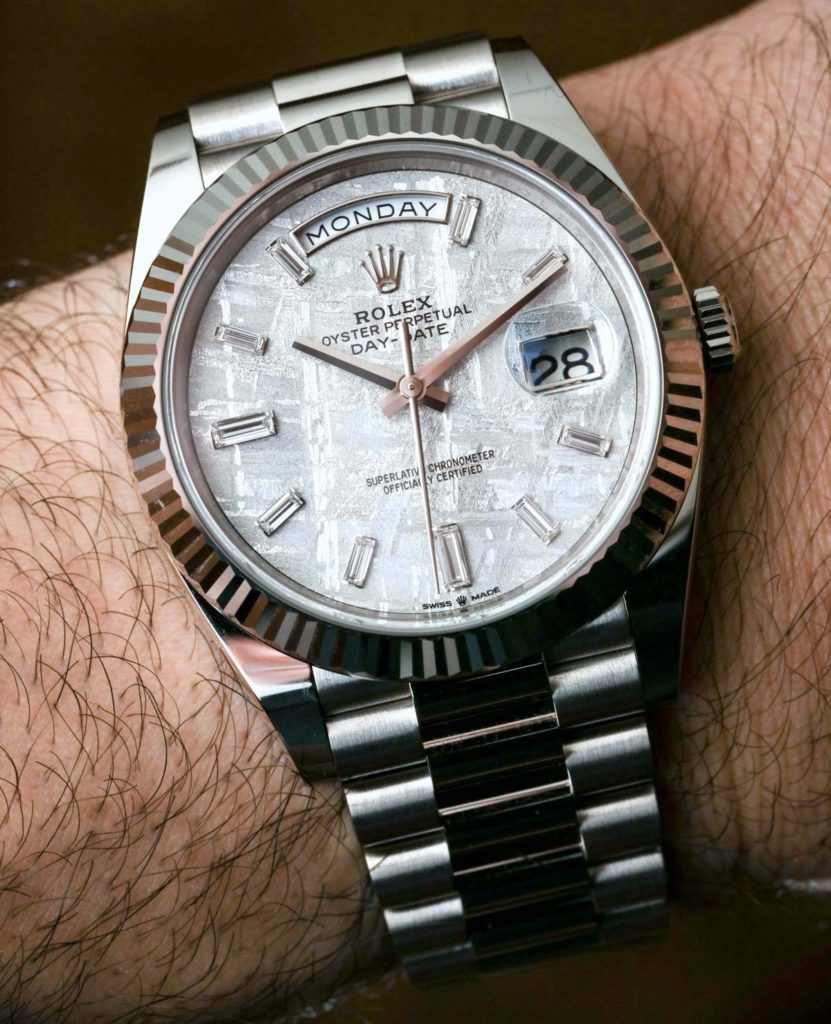 Replicas Rolex Day-Date 40 Oro blanco Meteorito Dial 228239 Reloj Hands-On