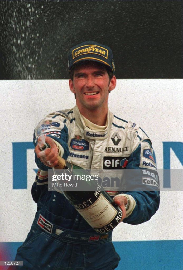 Damon Hill, su Replicas Omega Speedmaster desgastado por la carrera y la Gloria de la Fórmula 1 de los 90